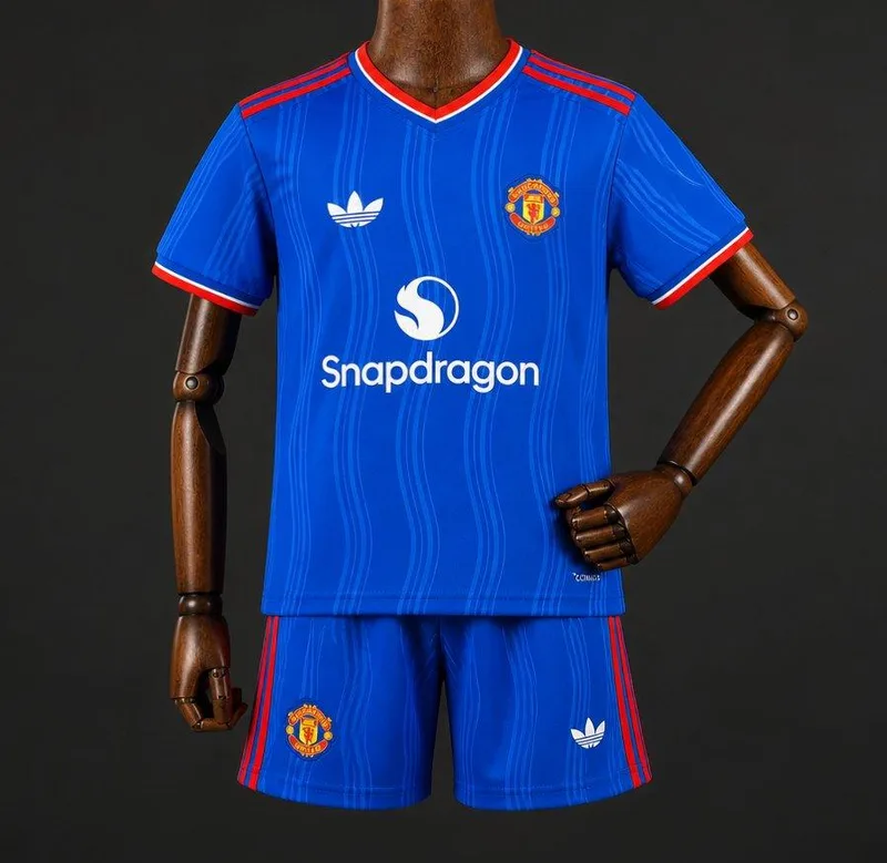 Manchester United Away Kit 26/27 - Kids - Free Personalisation + Patches!