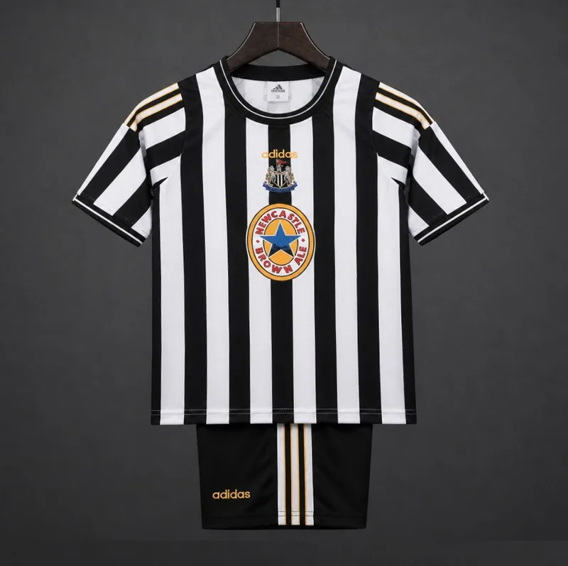 Retro Kids 97/99 Newcastle United Home Jersey Kit