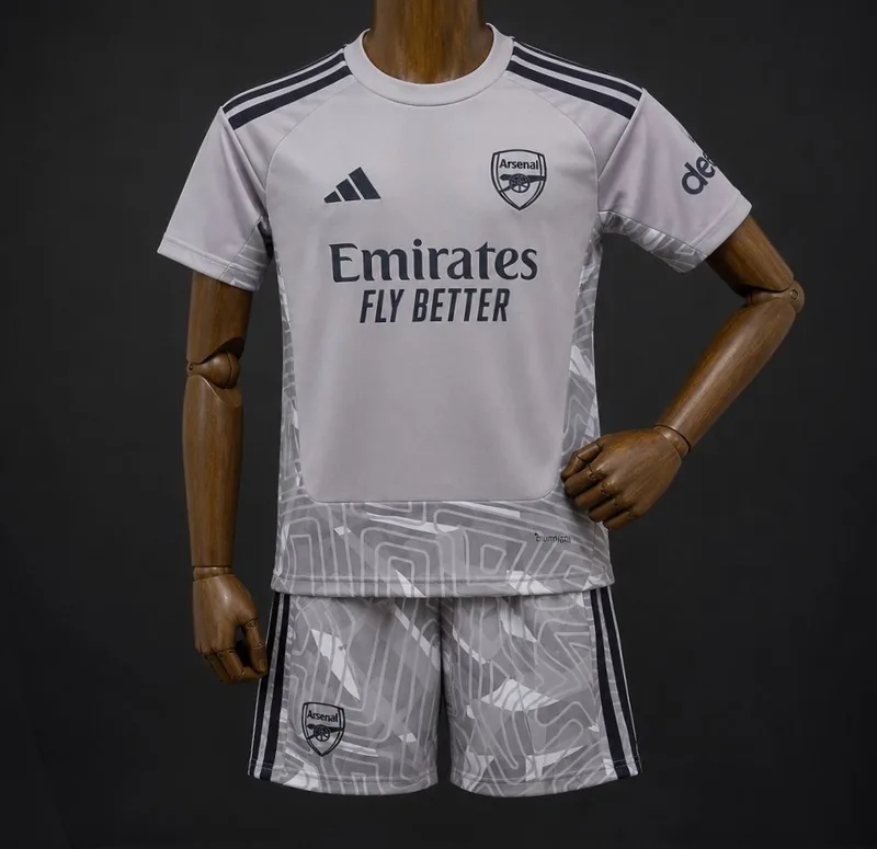 26/27 Kids Arsenal Goalkeeper Jersey- Kids - Free Personalisation + Patches!