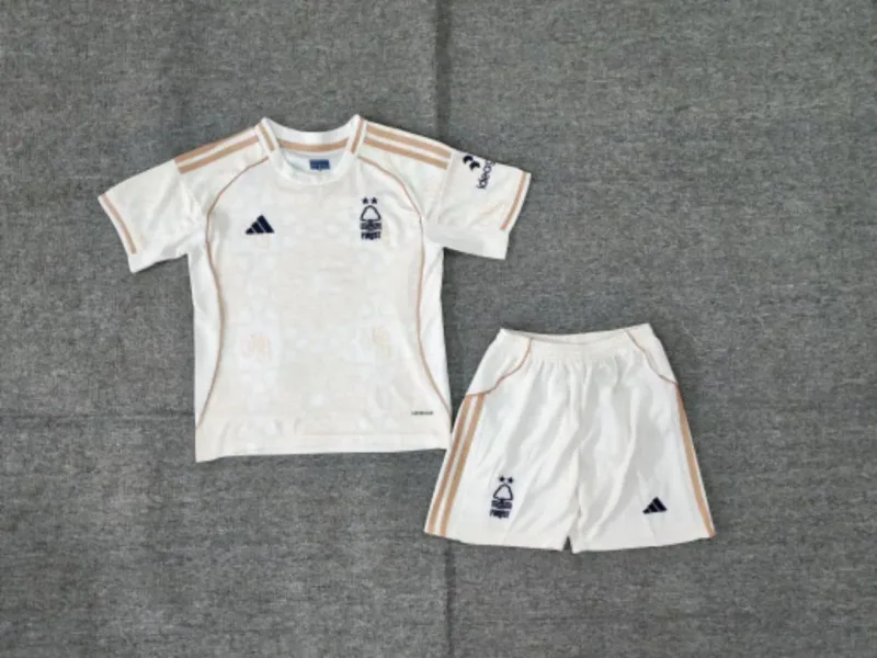 Nottingham Forest Away Kit 25/26 - Kids - Free Personalisation + Patches!