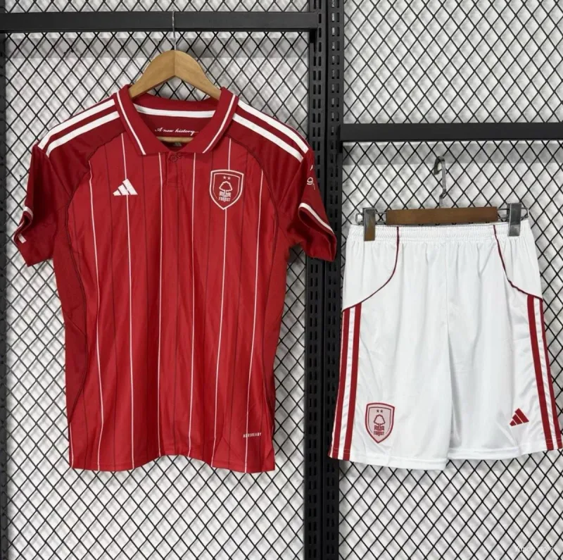 Nottingham Forest Home Kit 25/26 - Kids - Free Personalisation + Patches!