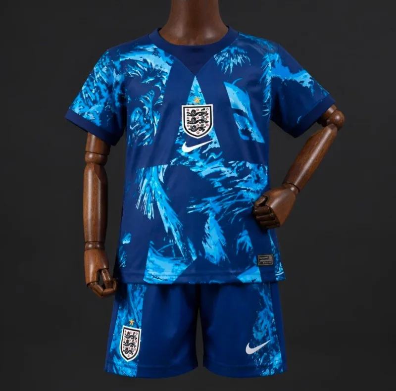 England Goalkeeper Home Kit 26/27 - Kids - Free Personalisation + Patches!