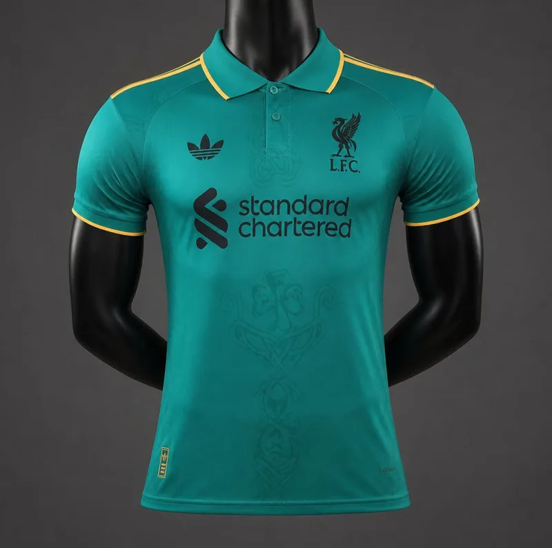 26/27 Liverpool Green with Gold Trim Casual Retro Jersey Skin Fit