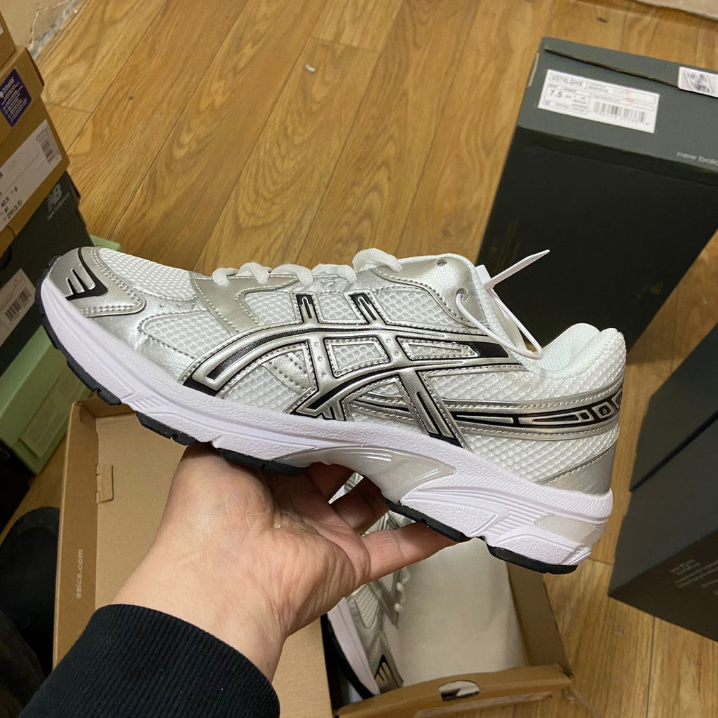 ASICS Gel 1130 White Pure Silver Trainers Unisex