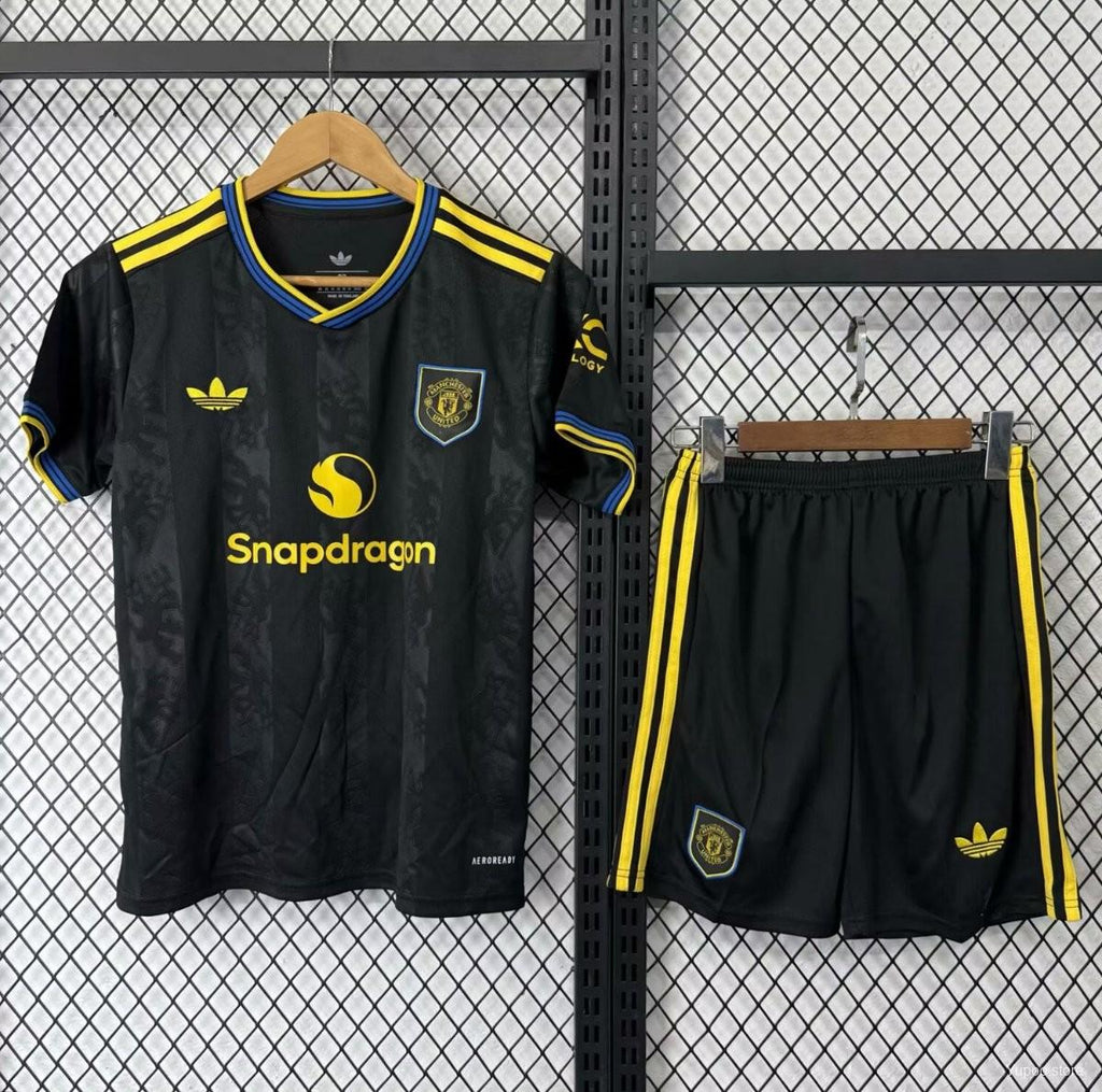 Manchester United Third Kit 25/26 Fan Edition - Kids - Free Personalisation + Patches!