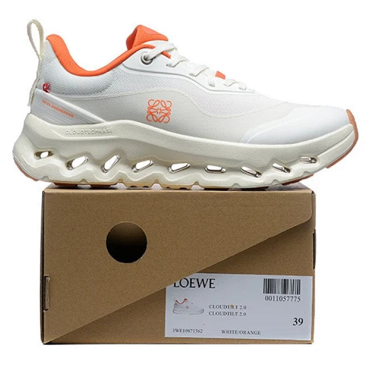 On Running Cloudtilt 2 x Loewe White orange Trainers