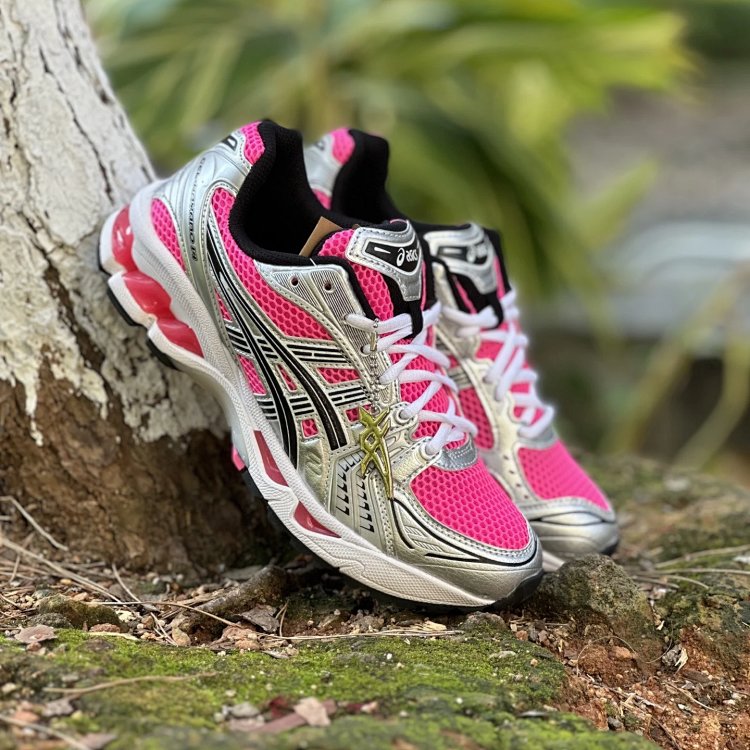 ASICS Gel Kayano 14 Pink Silver Trainers Unisex