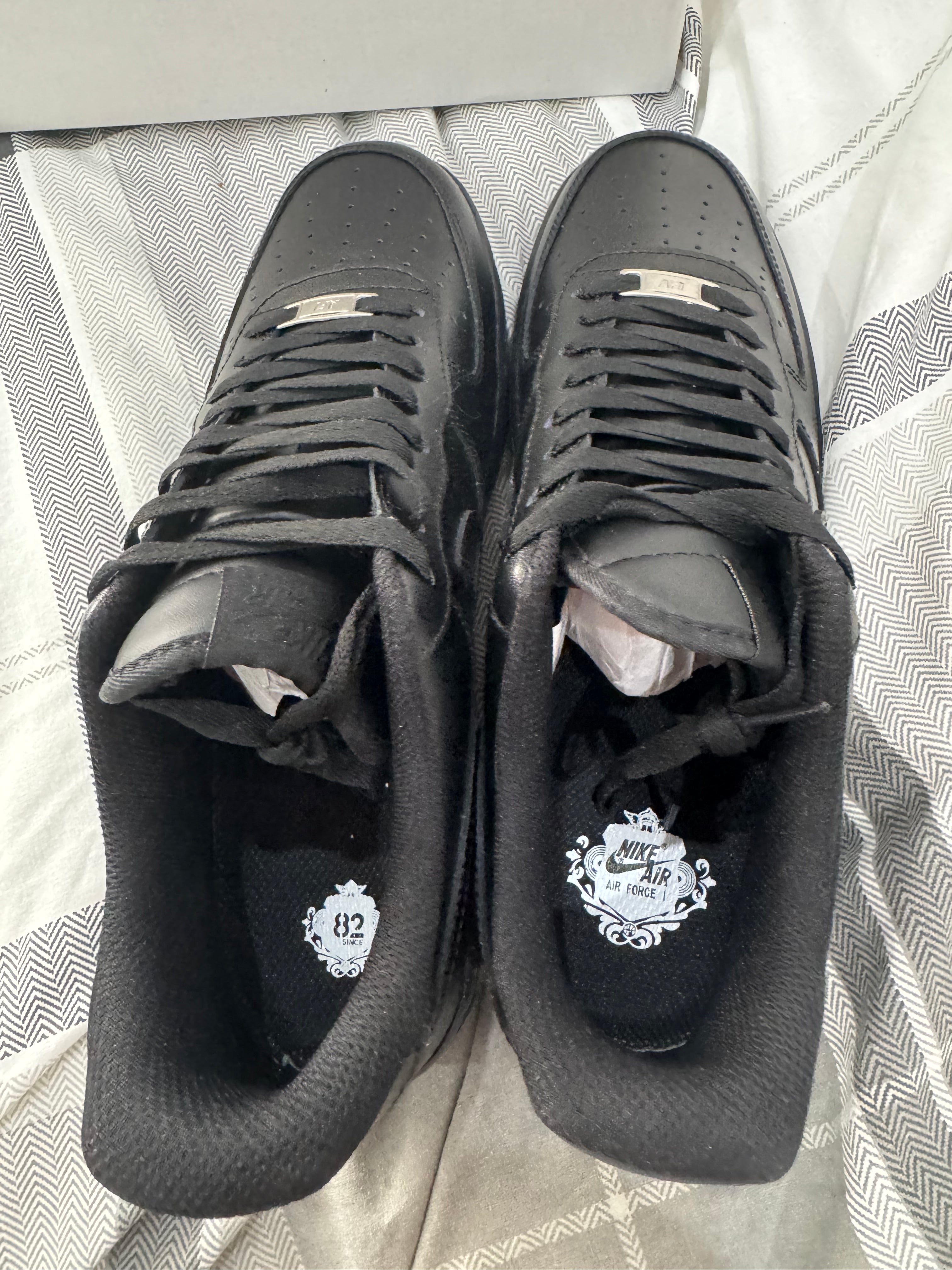 Nike Air Force 1 Black Trainers
