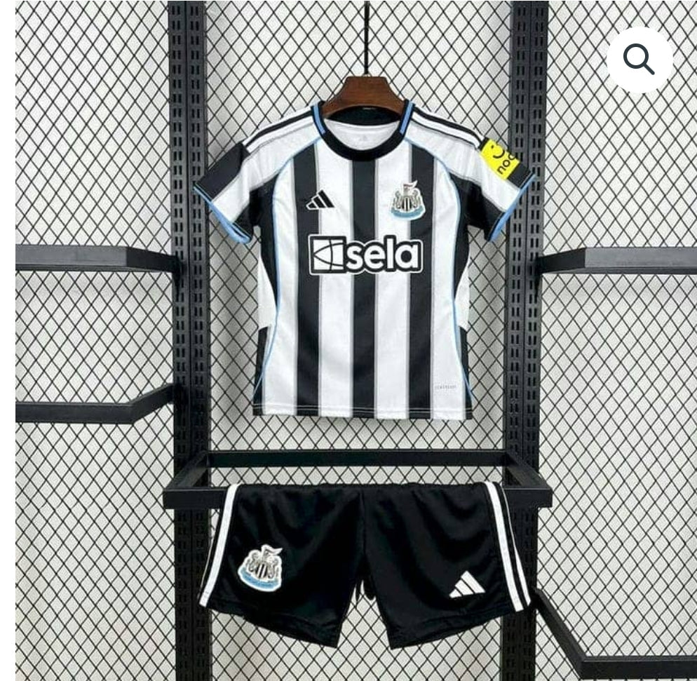 Newcastle United Home Kit 25/26 Fan Edition - Kids -  Free Personalisation + Patches!