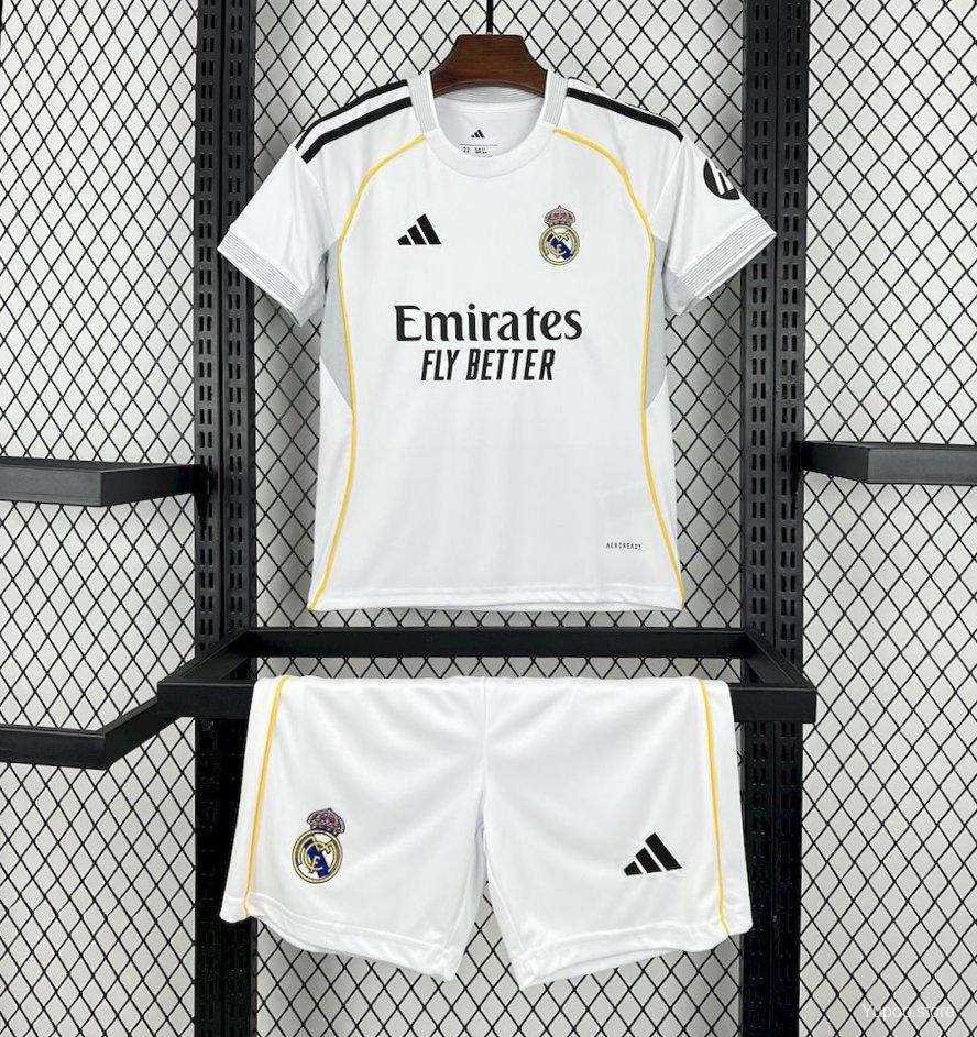 Real Madrid Home Kit 25/26 Fan Edition - Kids - Free Personalisation + Patches!